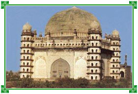 Gol Gumbaz, Bijapur, Karnataka