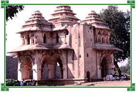 Lotus Mahal, Hampi, Karnataka